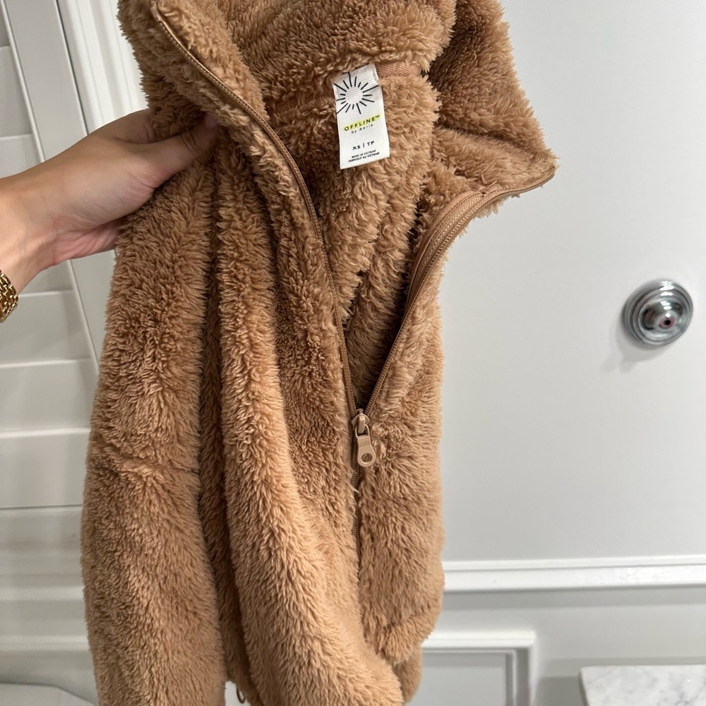 Aerie Offline Fluffy Sherpa Cropped Cozy Brown Teddy Jacket Size XS - Picture 10 of 10